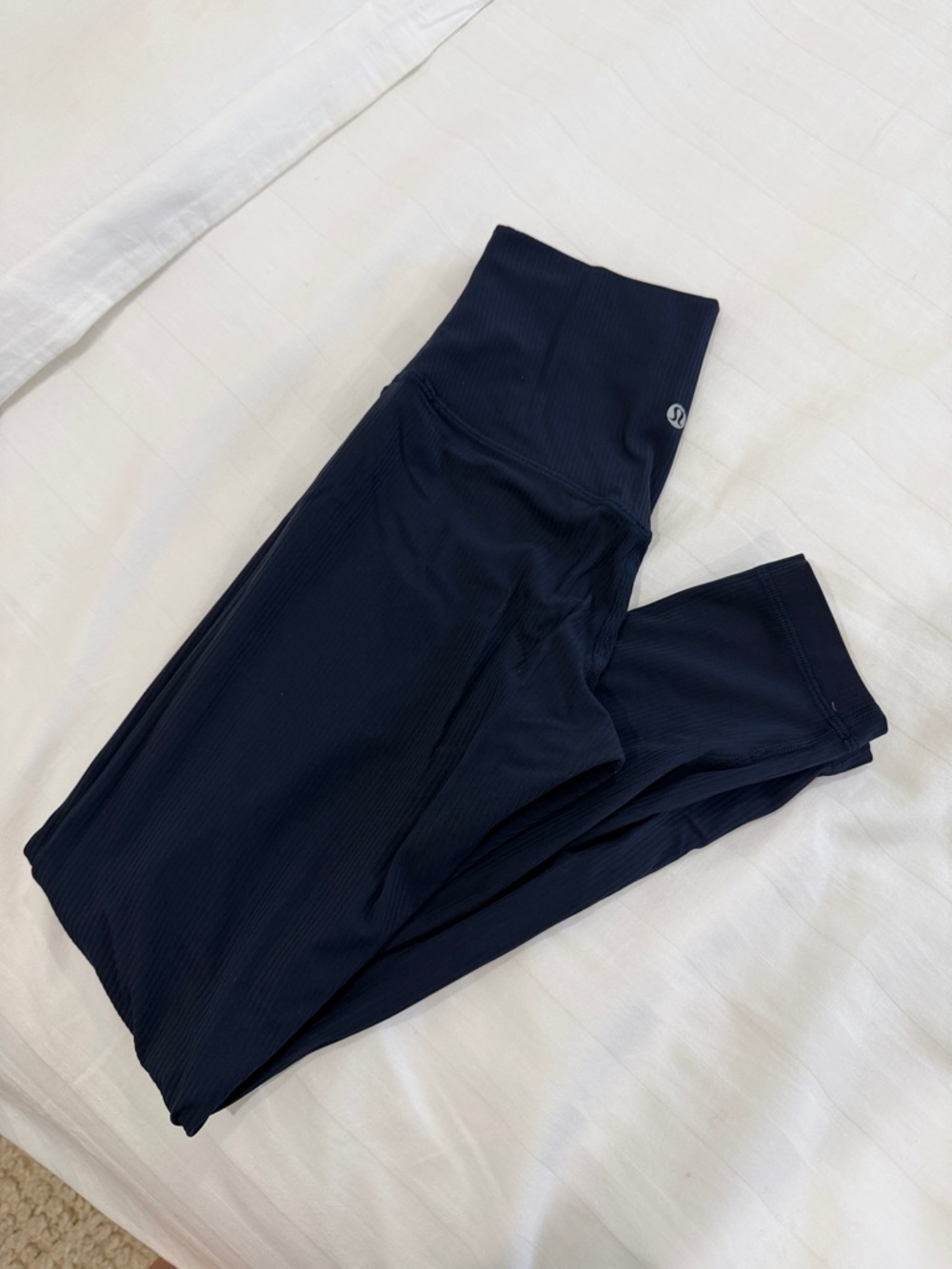 Lululemon Navy Ribbed High waisted  Leggings — INSEAM 24inch